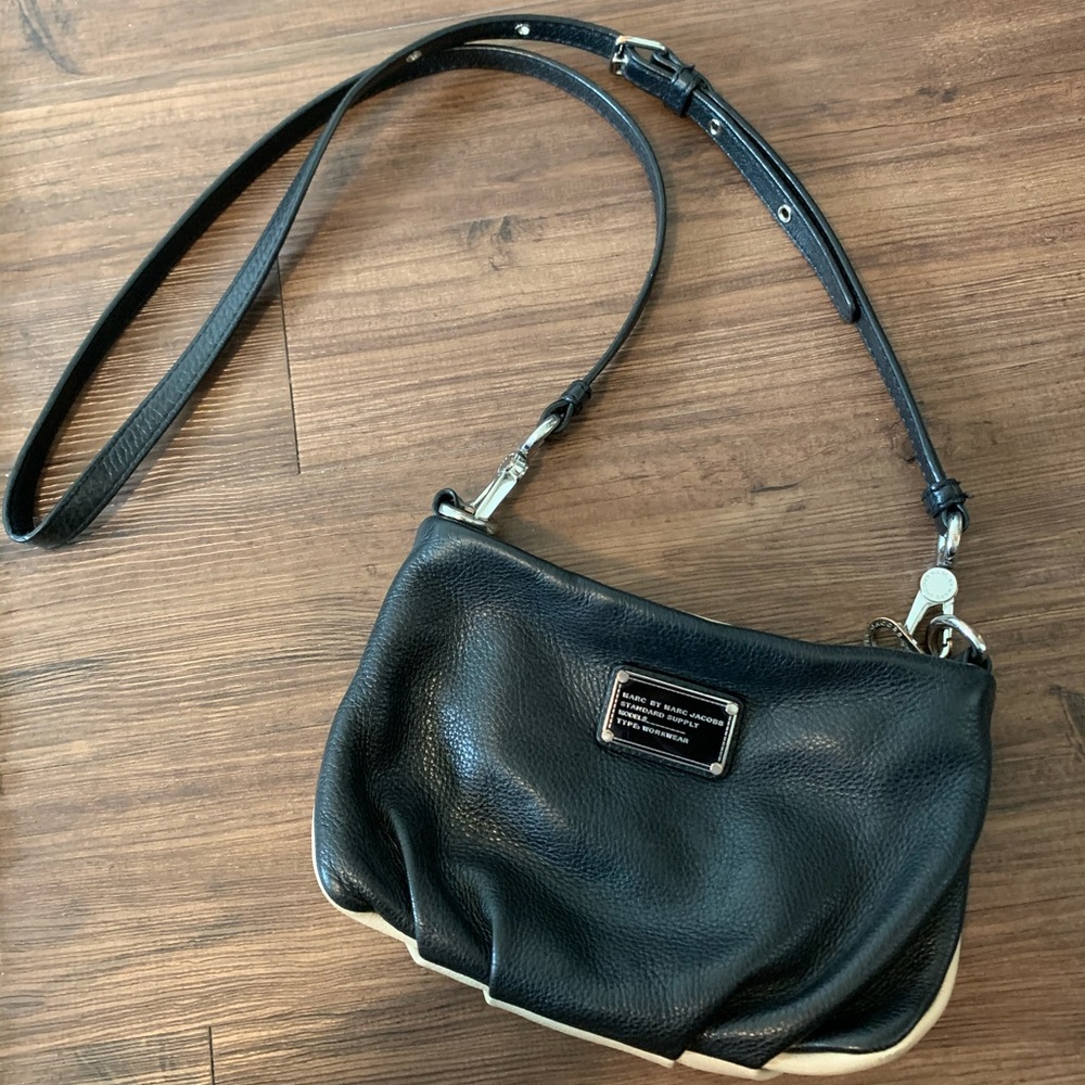 Marc Jacob’s Crossbody Purse
